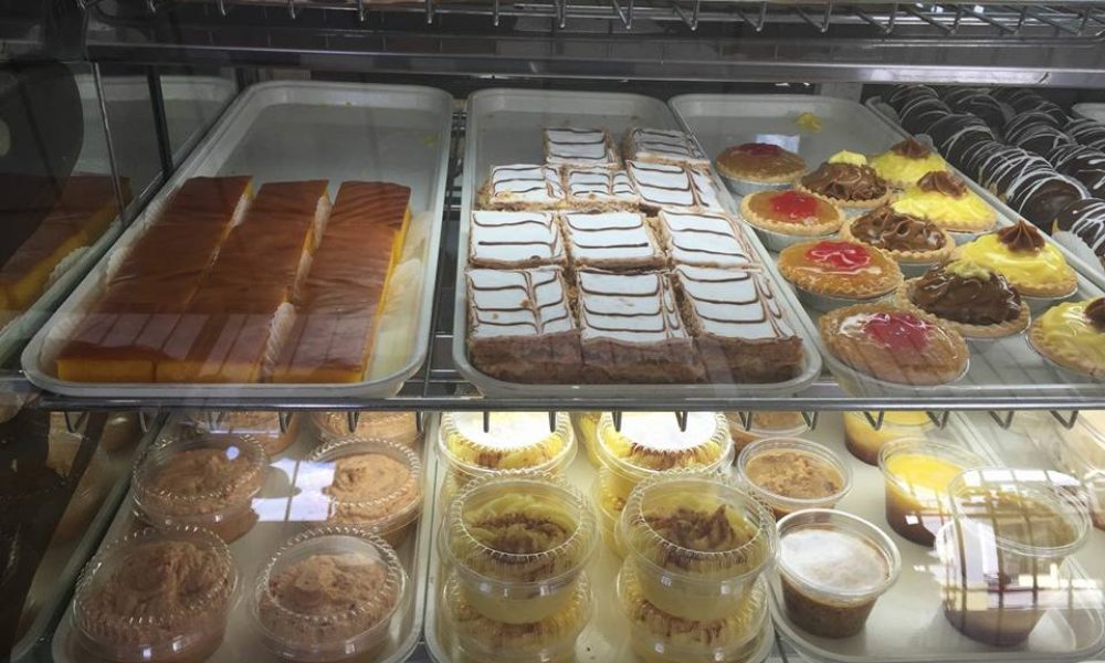 Deny's Bakery