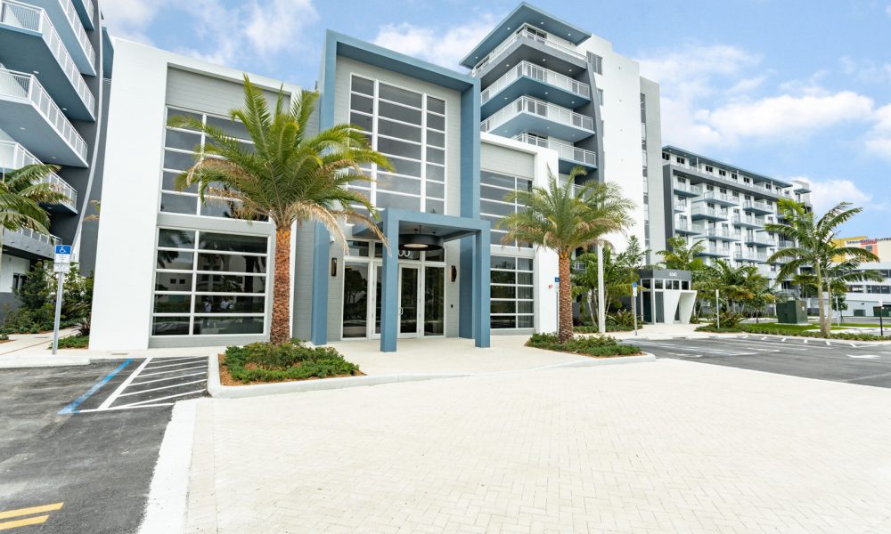 LaVida Apartments at Blue Lagoon in Miami