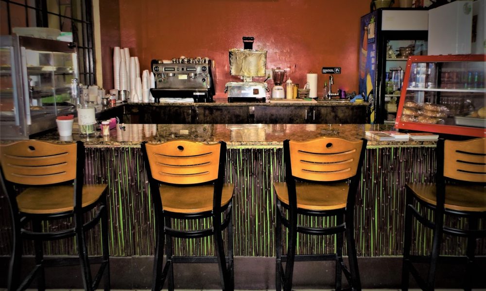 Los Hornos Restaurant
