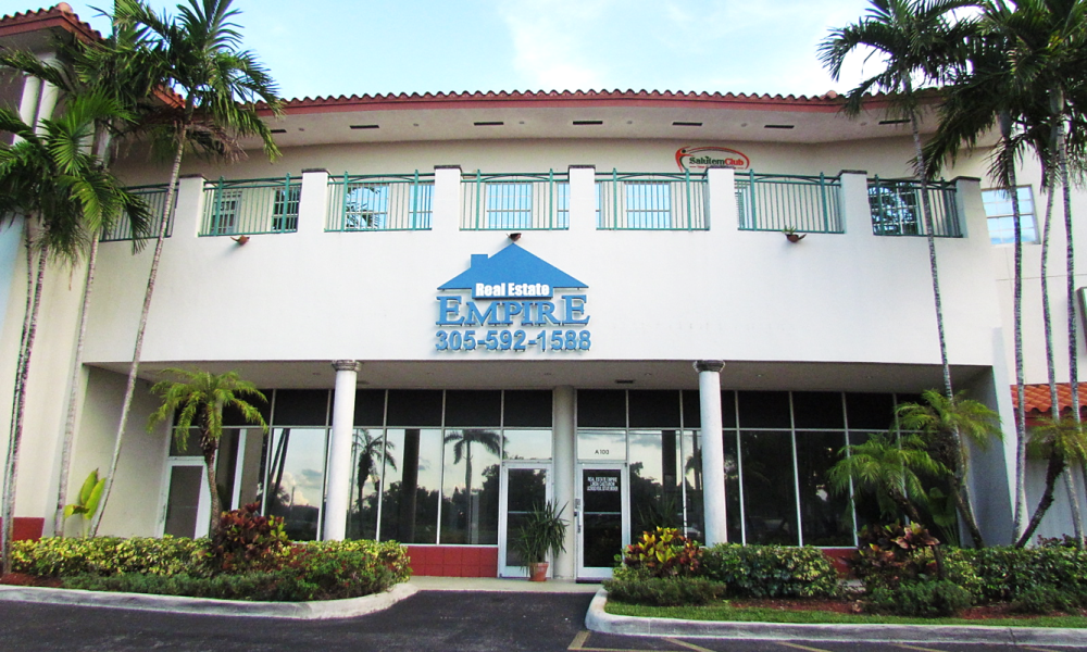 Candida Perez Romero - Doral Real Estate Agent - Real Estate Empire Group
