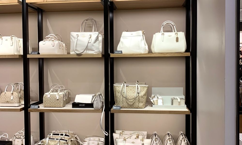Coach outlet
