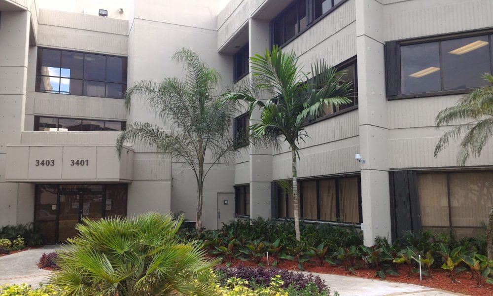 Doral Service Realty, real estate in Miami