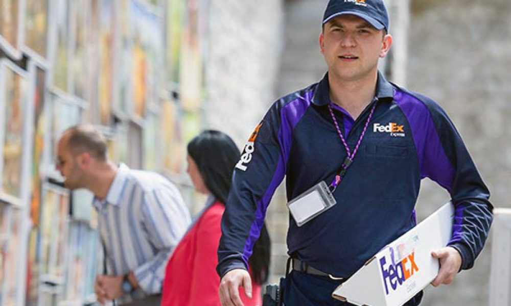 FedEx Ship Center