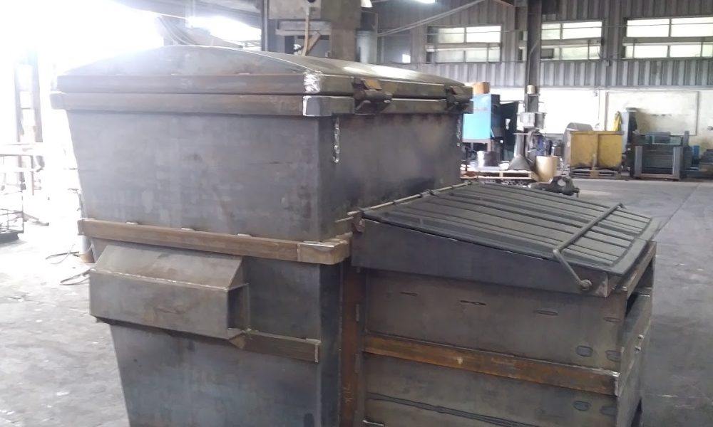 Iron Container