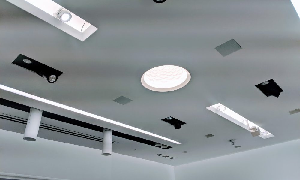 Linear Lighting and Control