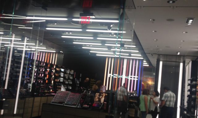 MAC Cosmetics