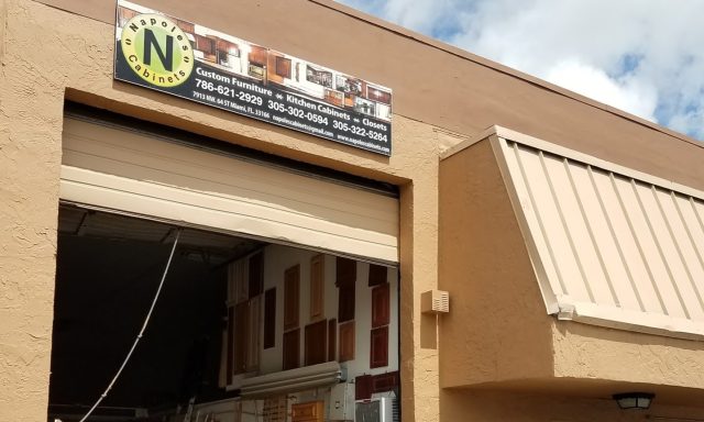 Napoles Cabinets