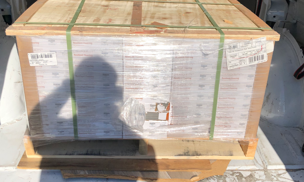 R&V Courier