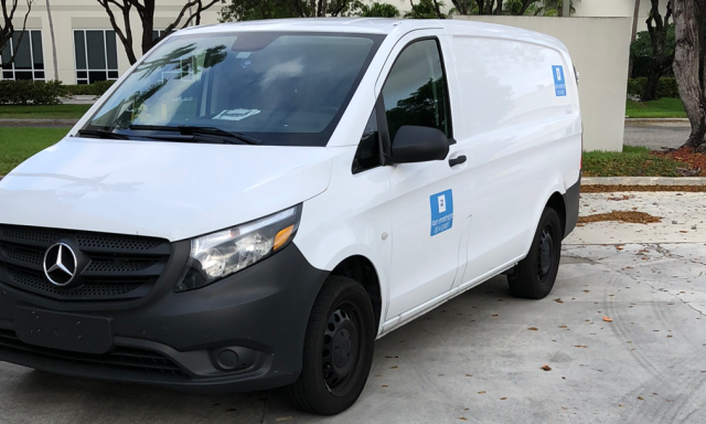 R&V Courier