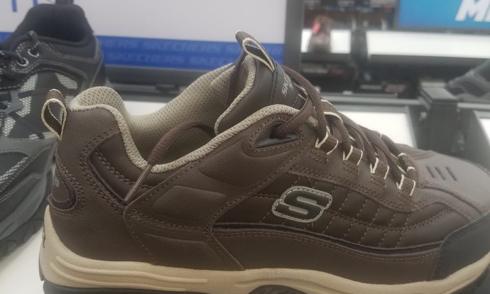 SKECHERS Warehouse Outlet