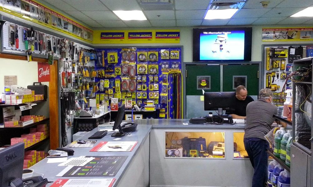Saez Distributors - Doral