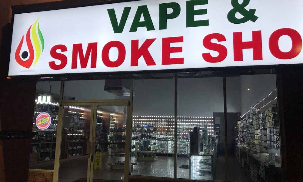 Vape &amp; Smoke Shop - Doral